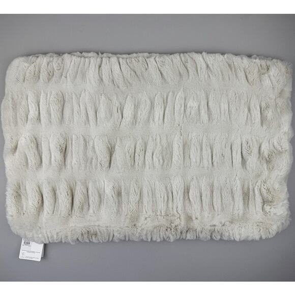 Pottery Barn Lumbar Pillow Cover Ruched Faux Fur Ivory 16x26 Soft Plush Cream - Picture 8 of 10